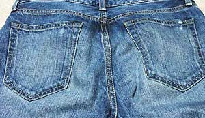 メイドインジャパンスリムジーンズのお尻部分